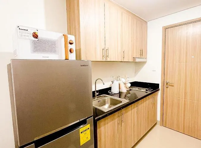 Steff's 1291 @ Shore 2 Pasay