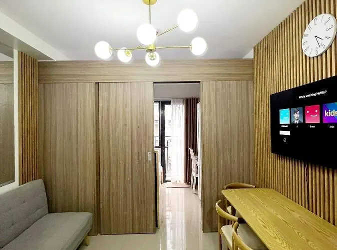 Steff's 1291 @ Shore 2 Pasay Manila